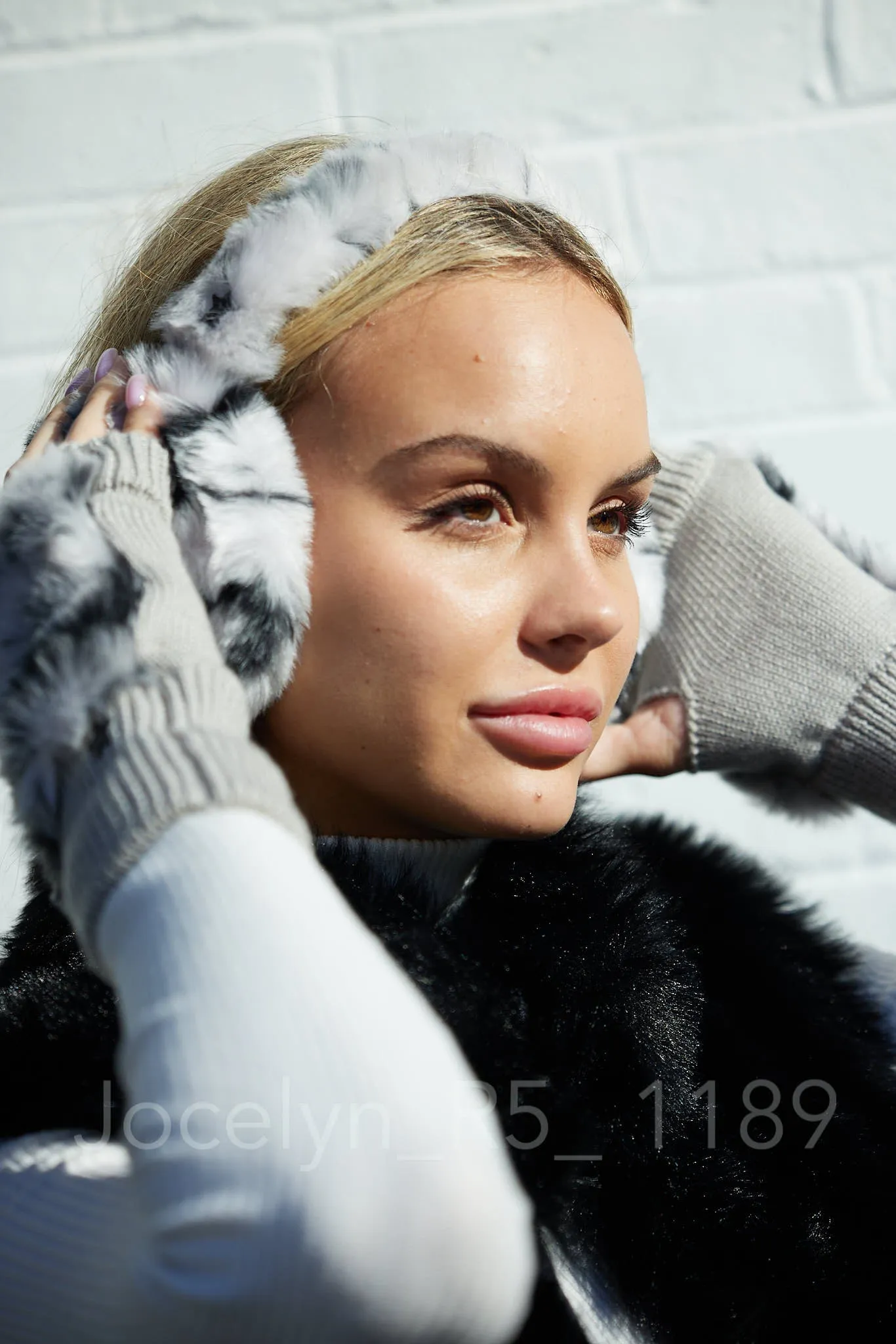 Buffalo Mittens Grey