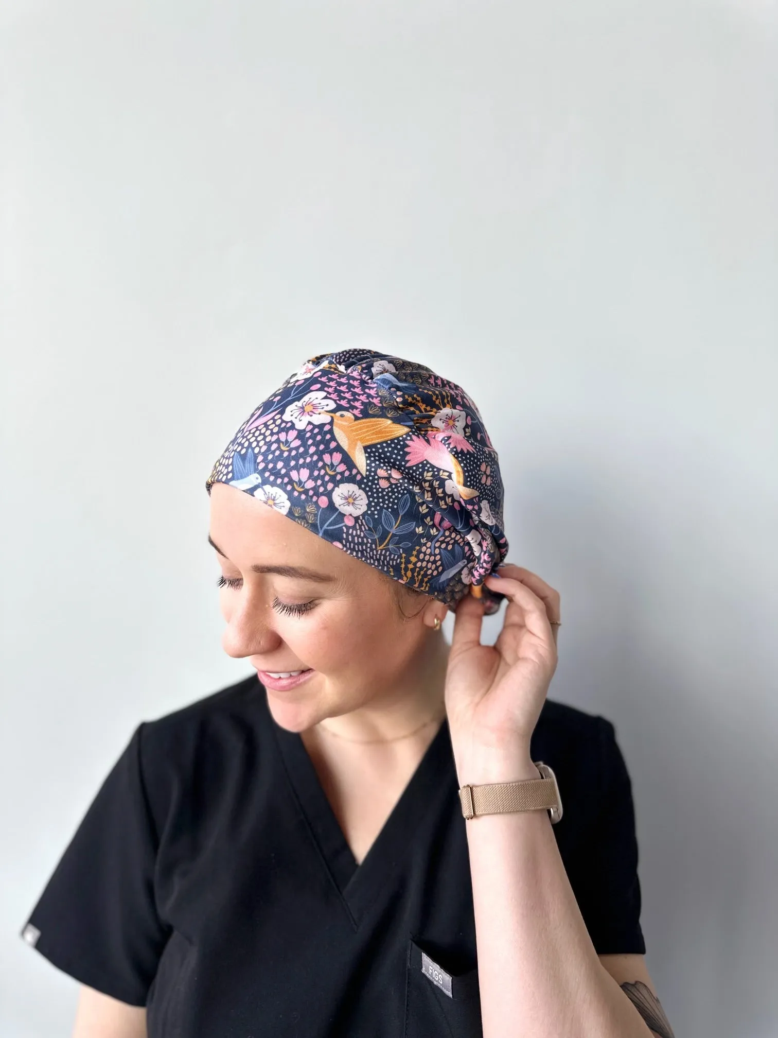 DuoStyle Scrub Hat - Hummingbirds