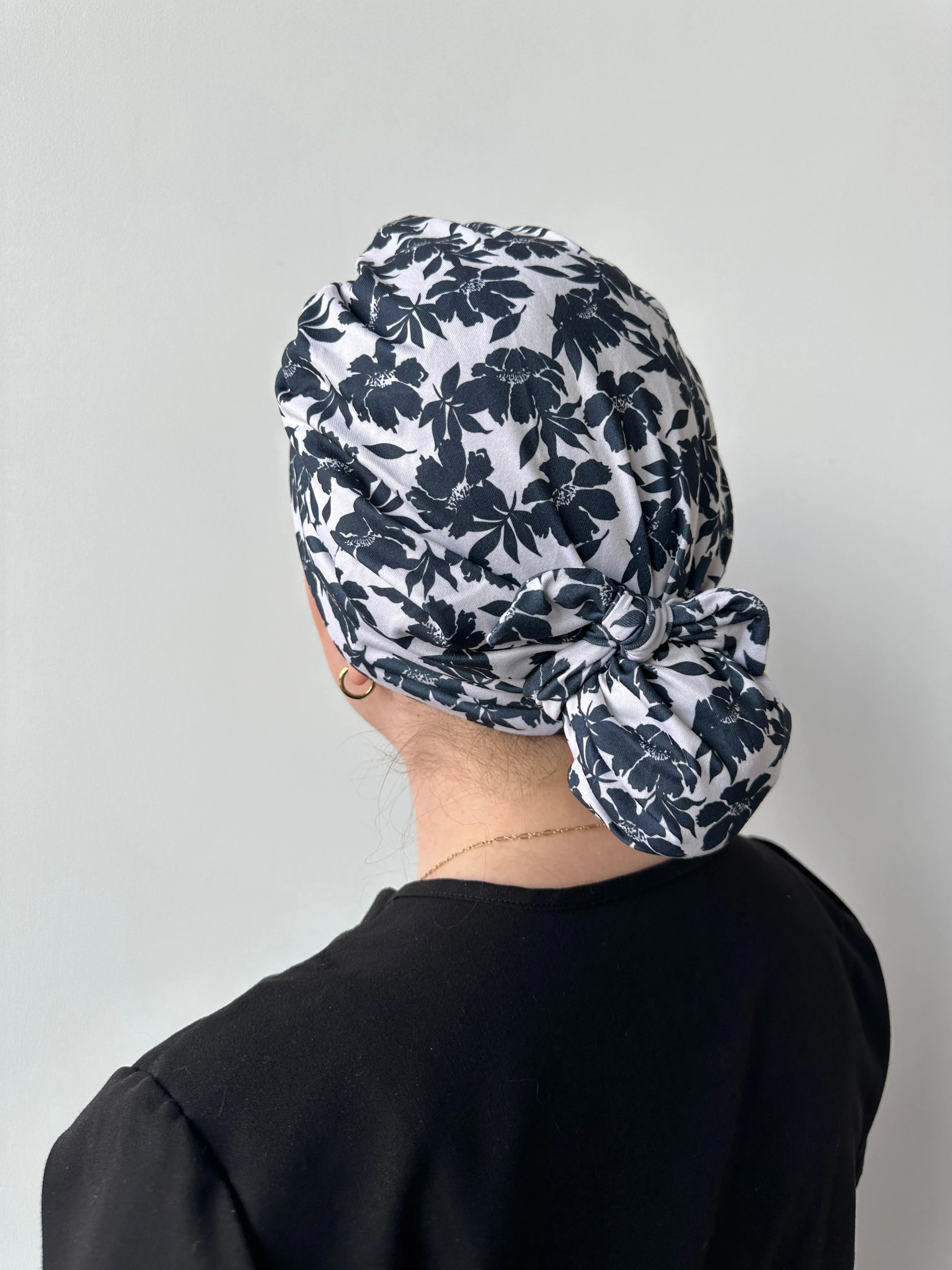 DuoStyle Scrub Hat - Shadow Blossom