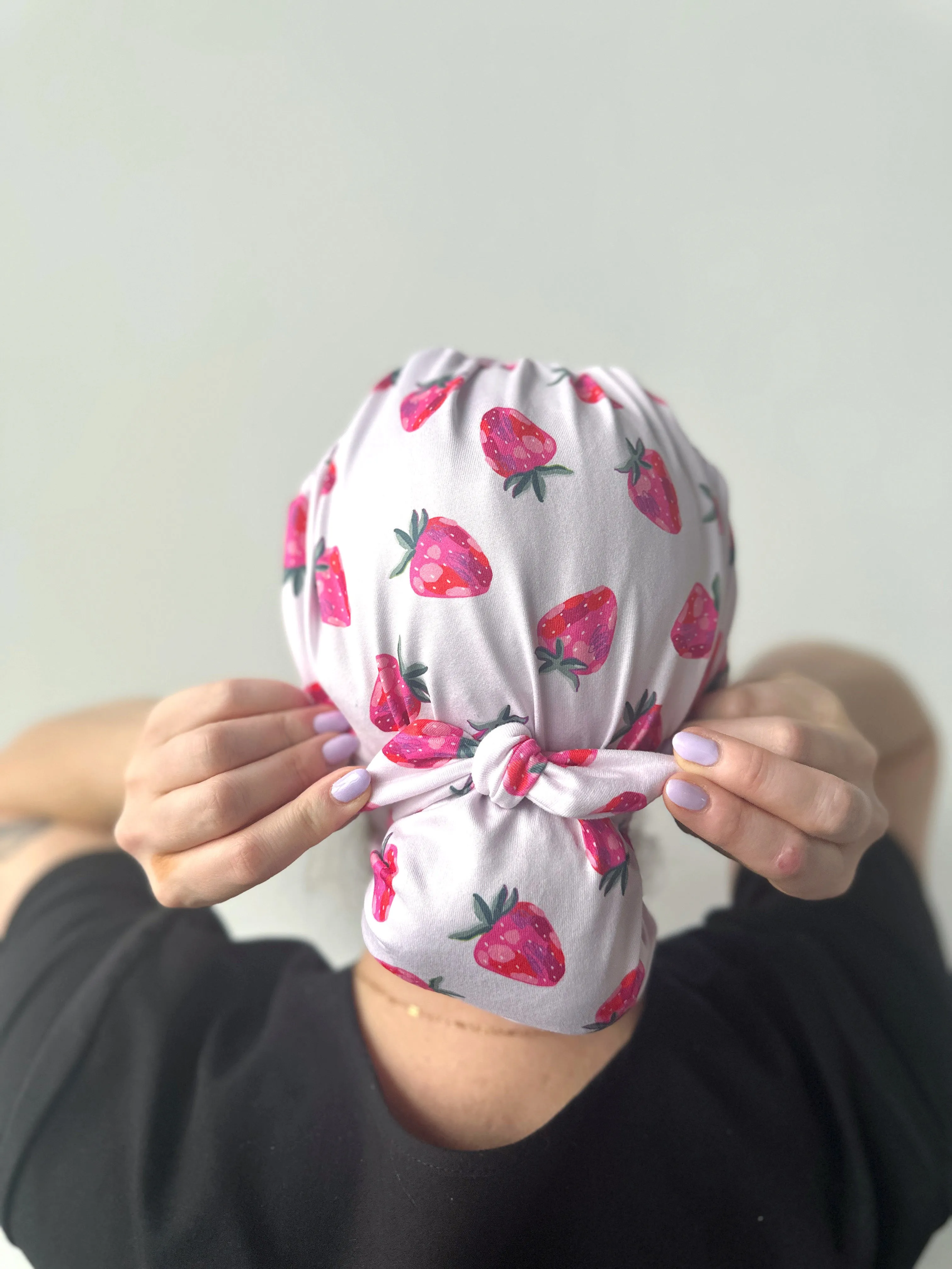 DuoStyle Scrub Hat - Watercolor Strawberries