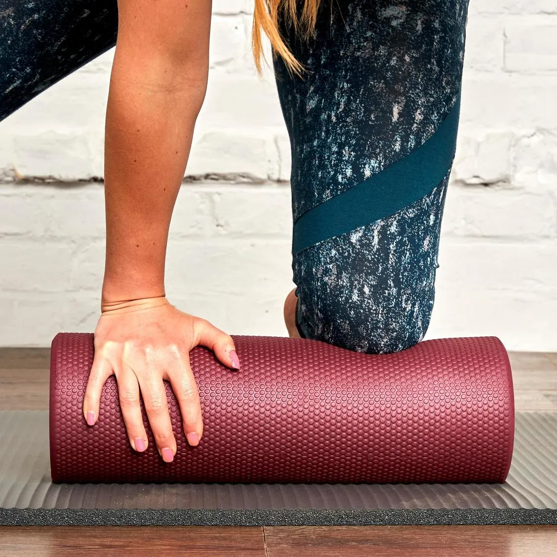 Fitness Mini Foam Roller Length 38 cm Diameter 13 cm - Purple