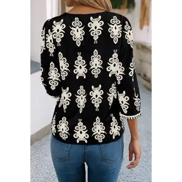 Hansen Vintage Printed 3/4 Sleeve VNeck Blouse