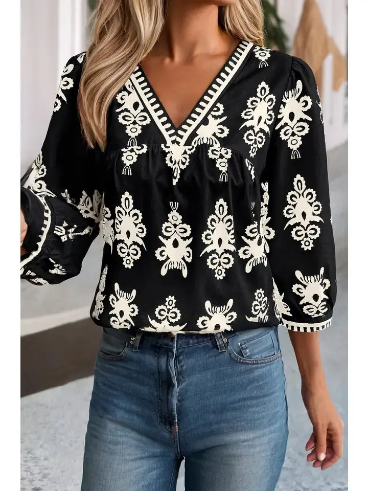 Hansen Vintage Printed 3/4 Sleeve VNeck Blouse
