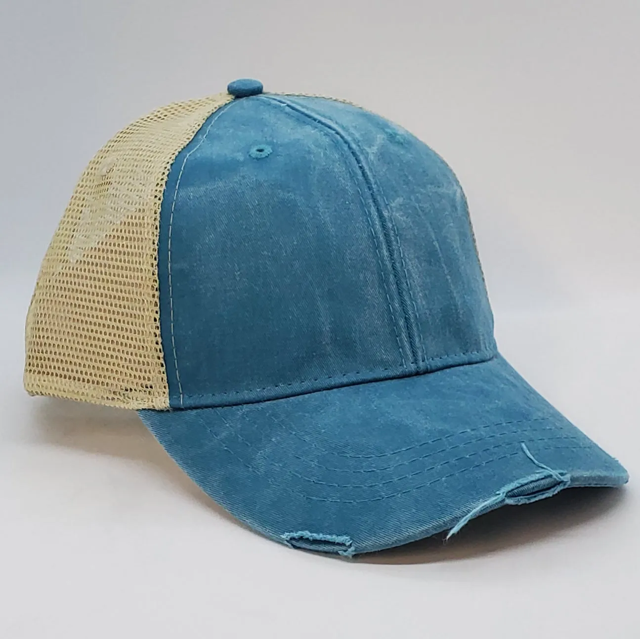 Moonshine (8 Optional Hat Colors)