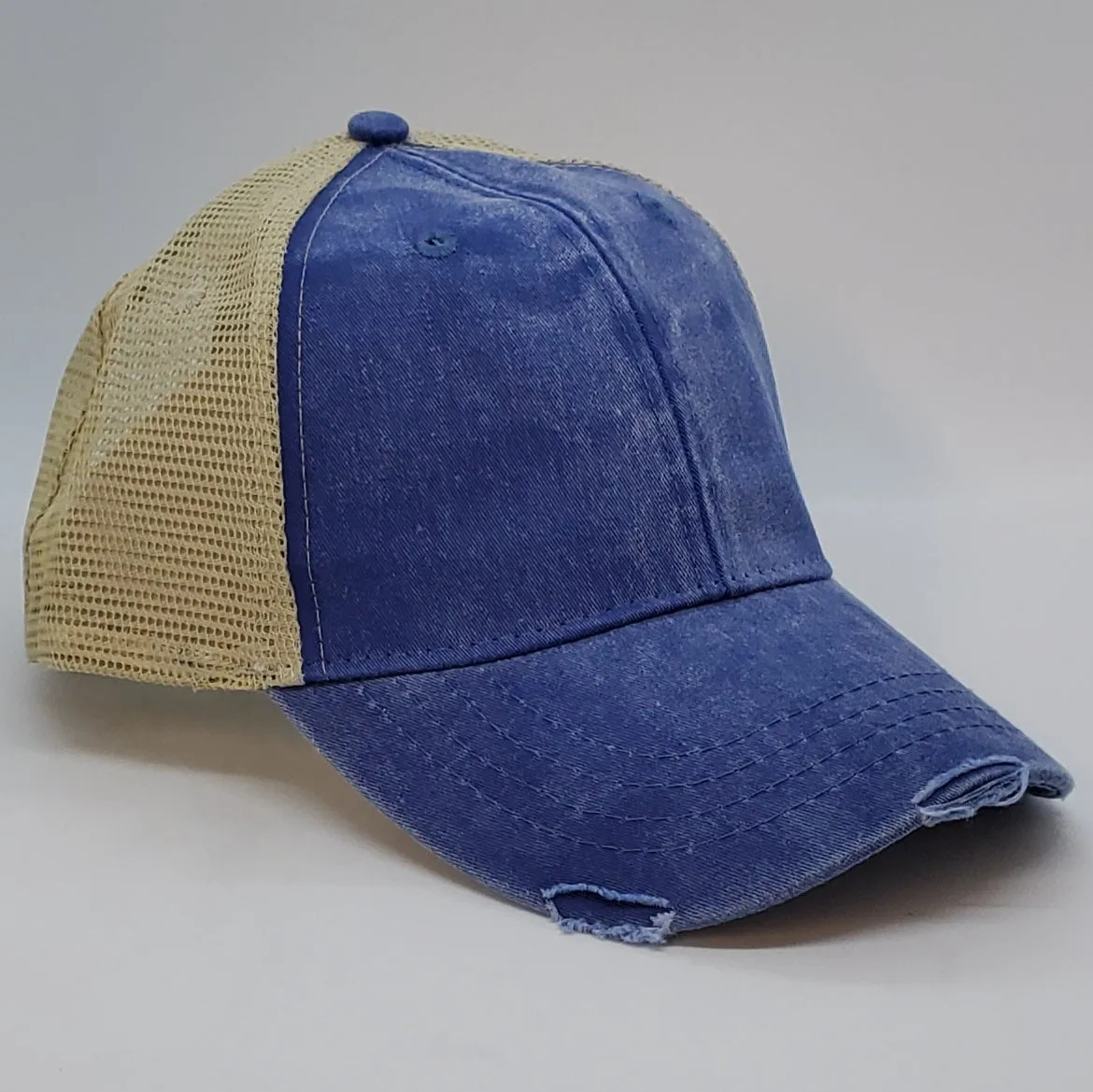 Moonshine (8 Optional Hat Colors)