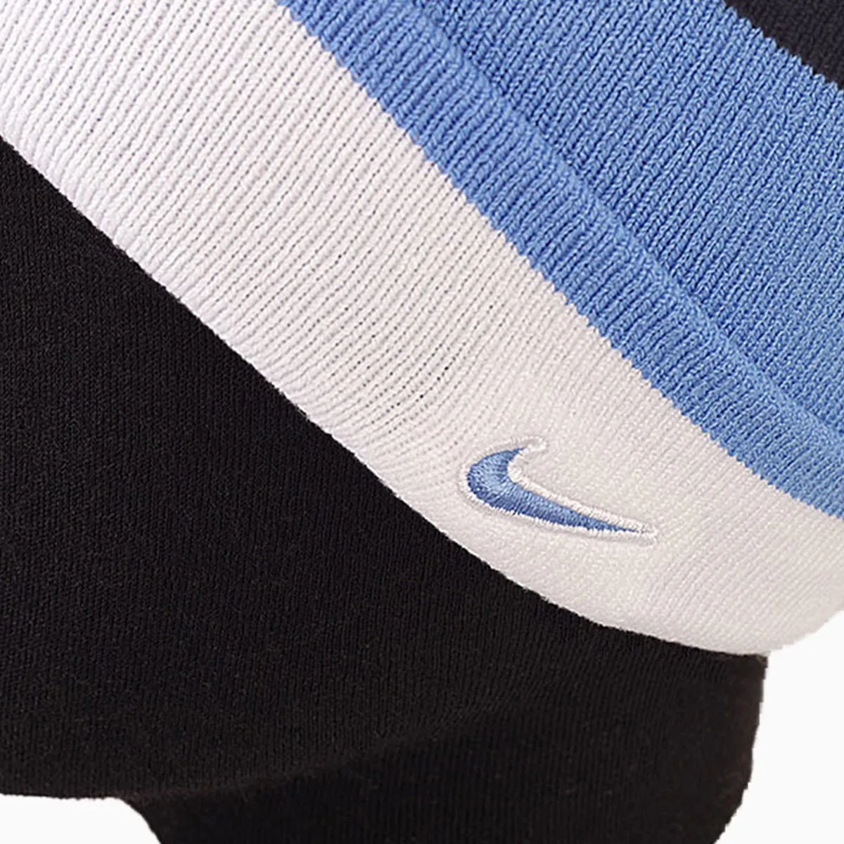 Nike Pom Beanie Hat