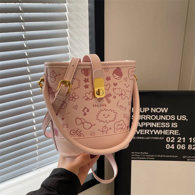REALAIOT 2025 Cute texture single shoulder printed bag women's popular new trendy fashion solid color versatile single shoulder versatile bucket bag