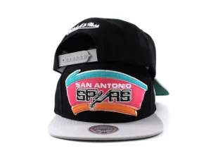 San Antonio Spurs Mitchell and Ness Retro Snapback Hats (Black Gray Green Under Brim)