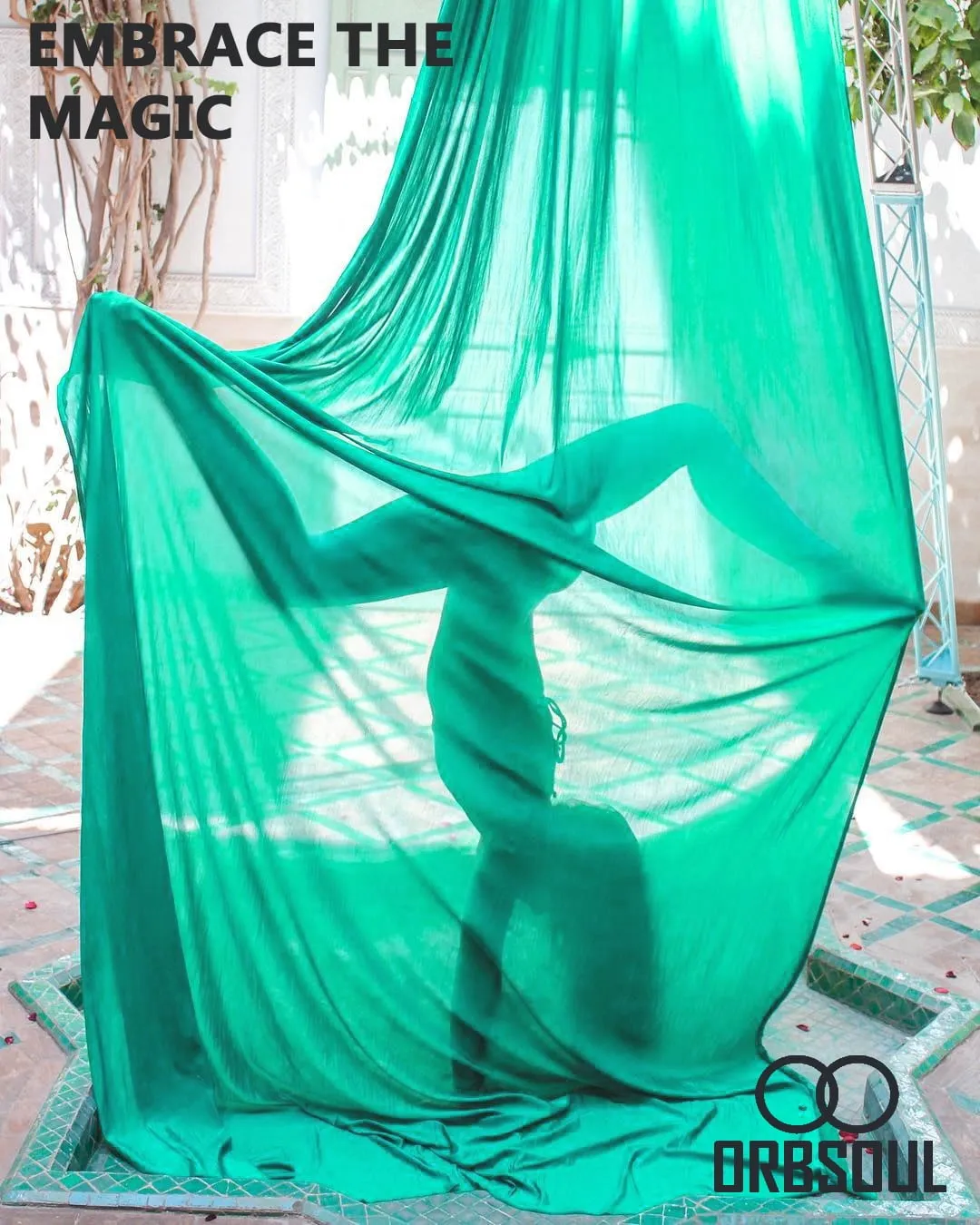 Silks Set   Yoga Hammock (Complete Rigging Hardware) - Premium Aerial Nylon Silks 40 Denier Tricot